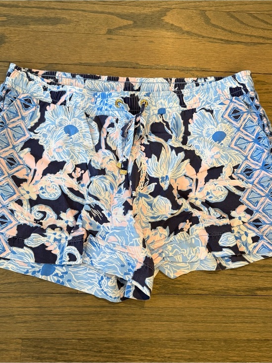Lilly Pulitzer Pants - Lilly Pulitzer Katia Shorts Drawstring Floral Navy Pink Medium Preppy
